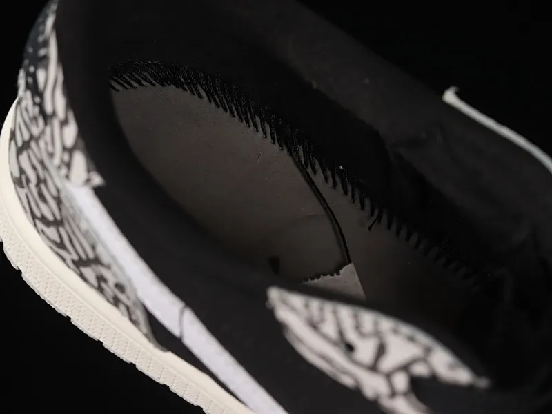 All categories Air Jordan Jordan series basketball shoes Air Jordan 1 Low Z version Air Jordan 1 Low OG "Black Cement" AJ1 Joe 1 black cement low-top cultural casual sneakers CZ0790-001